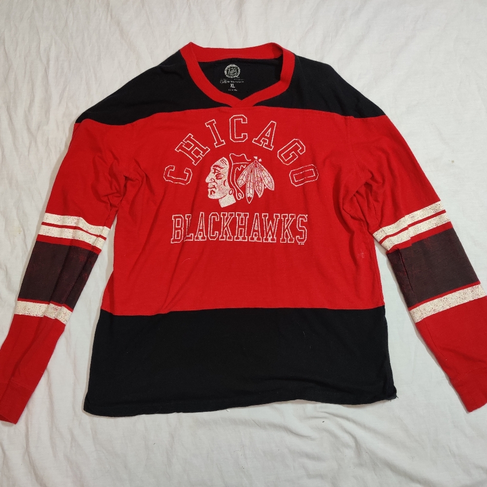 Chicago Blackhawks Long Sleeve Shirt